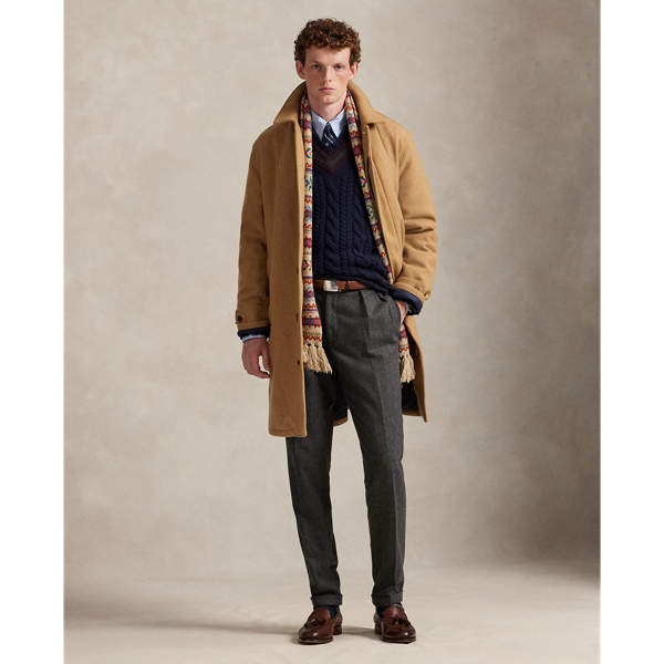 This walking coat is expertly crafted with an Italian wool twill fabric that was specially woven for Polo  Ralph Lauren Lauren. Perfect for chilly days, it is developed with quilted lining at the upper body and insulated with down-alternative fill.