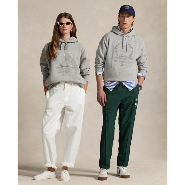 Part of our collection celebrating Wimbledon 2025, this unisex cotton-blend hoodie features a tennis-inspired "Polo Ralph Lauren Lauren" crest and the tournament's logo intricately embroidered on the front.
