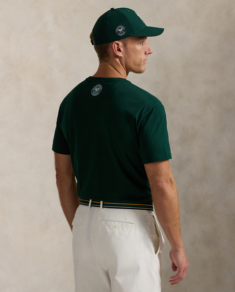 Part of our collection celebrating Wimbledon 2025, this jersey T-shirt features the tournament's logo, a "Polo RL" graphic and our iconic Big Pony printed on the front. A flocked tennis ball adds whimsical texture.