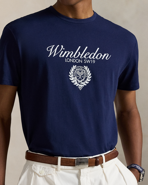 Part of our collection celebrating Wimbledon 2025, this unisex cotton jersey T-shirt is printed with the tournament's logo and location, which includes its "SW19" postcode. It features our signature embroidered Pony and a tennis-inspired "Polo Ralph Lauren Lauren" crest commemorating the year.