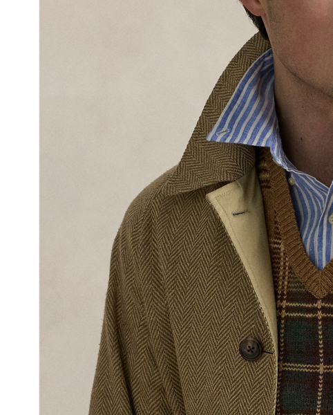 Part of the season's Southampton-inspired collection, this sleeveless jumper offers an effortless elegance with its neutral plaid pattern.