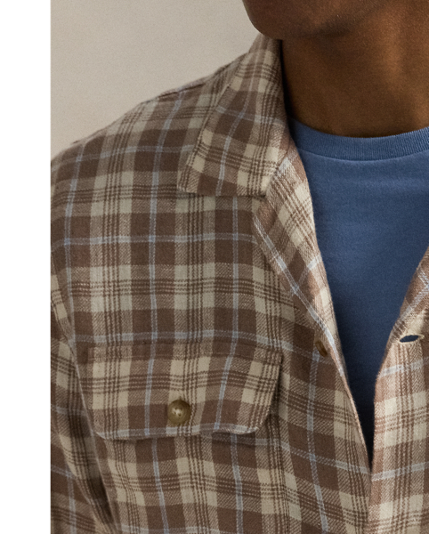 Crafted with airy linen twill, this plaid shirt masterfully unites utilitarian-inspired style with modern comfort.