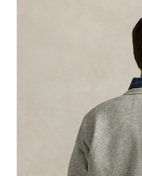 Lighter in weight than our RL Fleece, this loopback cotton sweatshirt is specially washed for a vintage-inspired look and features a soft terry-like interior. It features a sporty print at the front that nods to our founding year, 1967.