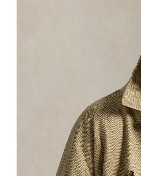 Lighter in weight than our RL Fleece, this loopback cotton sweatshirt is specially washed for a vintage-inspired look and features a soft terry-like interior. It features a sporty print at the front that nods to our founding year, 1967.