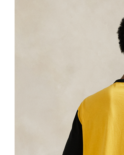 Part of the season's racing-inspired collection, this cotton T-shirt pairs bold colour-blocking with signature motorsport graphics.