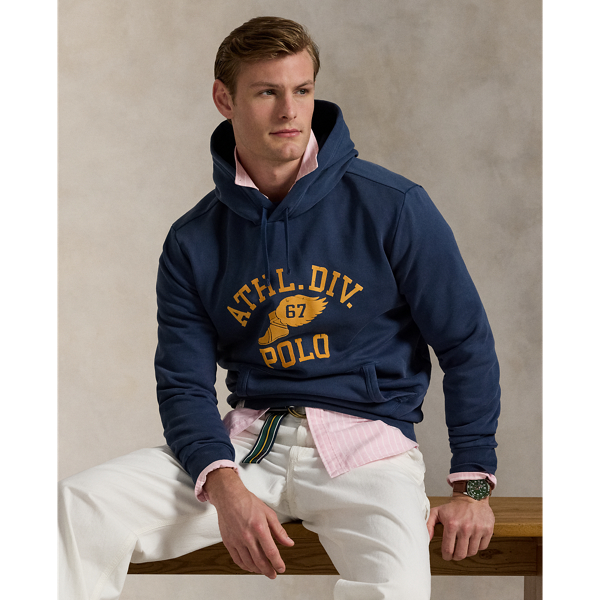 In a soft cotton blend, this vintage-inspired hoodie features a sporty print at the front that nods to our founding year.