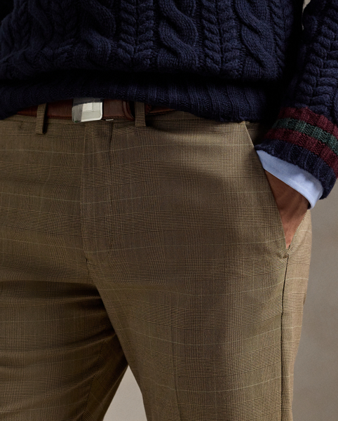 These flat-front trousers are crafted from a lightweight stretch fabric, which is brushed for a super-soft feel.