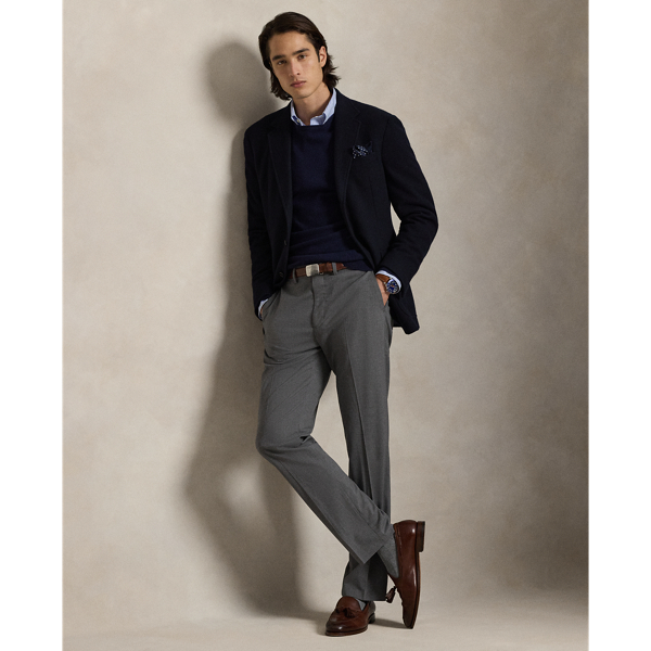 These flat-front trousers are crafted from a lightweight stretch fabric, which is brushed for a super-soft feel.