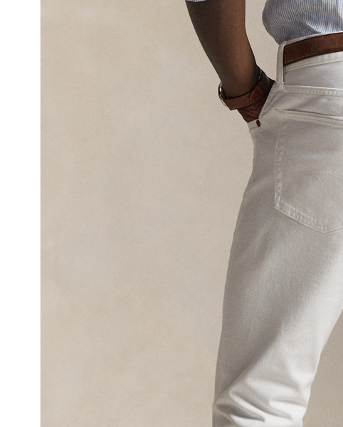 The slim-leg Sullivan features a regular rise and a trim fit through the seat, thigh and knee. This pair is constructed from a left-hand twill similar to bull denim – a durable fabric often used in workwear. They are garment-dyed and washed for an authentically timeworn appearance.