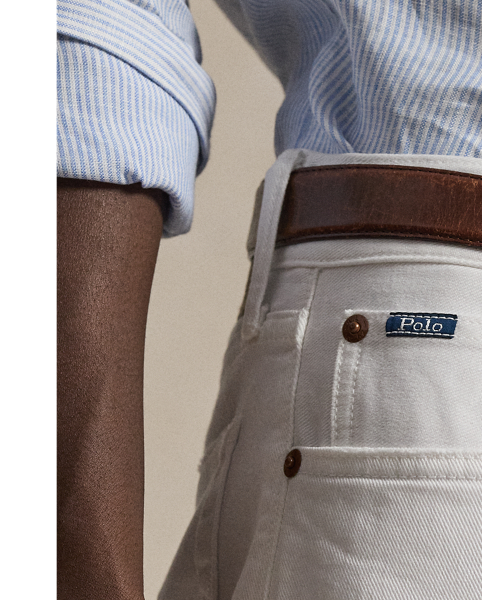 The slim-leg Sullivan features a regular rise and a trim fit through the seat, thigh and knee. This pair is constructed from a left-hand twill similar to bull denim – a durable fabric often used in workwear. They are garment-dyed and washed for an authentically timeworn appearance.