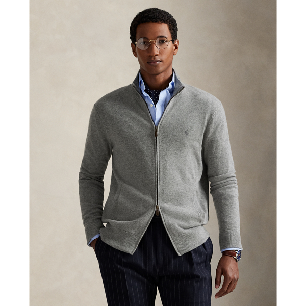 Italian wool yarn and our signature embroidered Pony elevate this finely knit full-zip jumper.