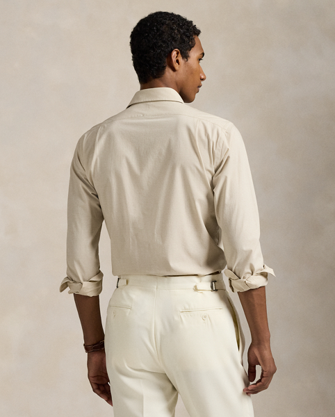 This shirt's poplin fabric combines soft, breathable cotton with extra stretch for added comfort. At the left chest, it is intricately embroidered with our signature Pony for an iconic finish.