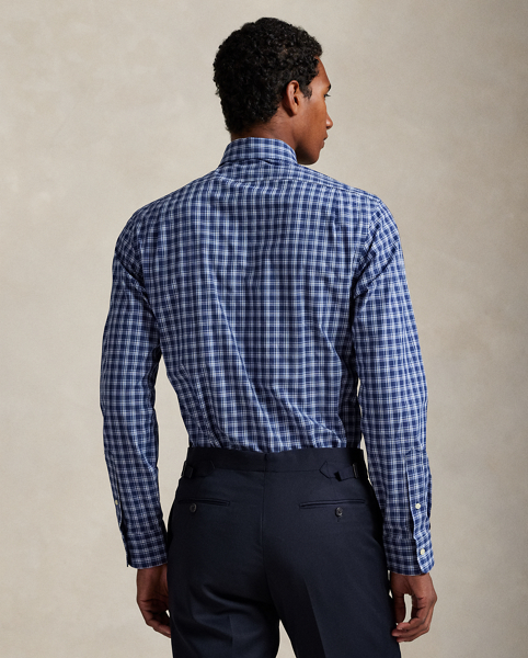 This shirt's poplin fabric combines soft, breathable cotton with extra stretch for added comfort. At the left chest, it is intricately embroidered with our signature Pony for an iconic finish.