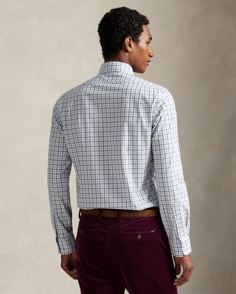 This shirt's poplin fabric combines soft, breathable cotton with extra stretch for added comfort. At the left chest, it is intricately embroidered with our signature Pony for an iconic finish.