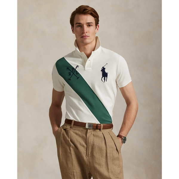 An American style standard since 1972, the Polo shirt has been imitated but never matched. Over the decades, Ralph Lauren Lauren has re-imagined his signature style in a wide array of colours and fits, yet all retain the quality and attention to detail of the iconic original. This version is made from our highly breathable cotton mesh and features a twill “3” patch, which is the number typically worn by a polo team’s strongest player.