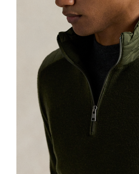 This quarter-zip jumper is finely knit with Italian wool yarn that is specially developed for easy care. On the collar and shoulders, quilted piecing adds a textural contrast.