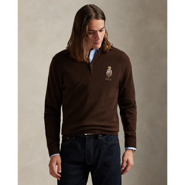 This jumper is finely knit using Italian wool yarn and embroidered with our beloved mascot, the Polo Bear.