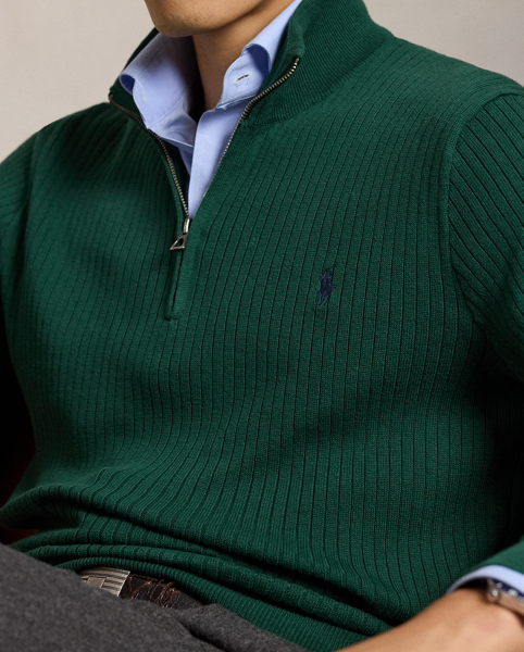 This rib-knit jumper is crafted with cotton yarn that is combed with fine brushes, resulting in a softer, more durable garment. It is finished with our signature embroidered Pony on the left chest.