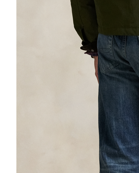 The Hampton Straight features a regular rise with an easy, relaxed fit through the seat and thigh. This non-stretch pair is developed with ring-spun cotton yarns that are rope-dyed with indigo. Repairs and whiskering provide an authentic timeworn look.