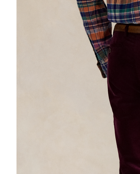 These trousers' fine-wale corduroy is produced with a higher pile for a more plush and luxurious feel.
