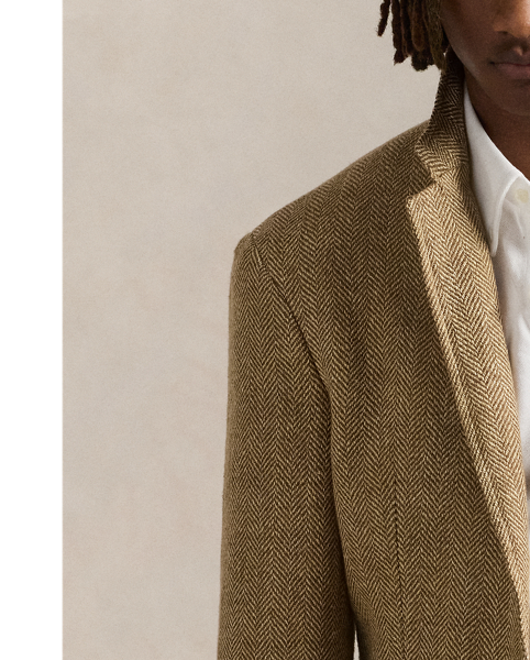 Inspired by two of our icons, this button-down combines the look of an Oxford with the comfort and ease of our Polo shirt's cotton mesh fabric.