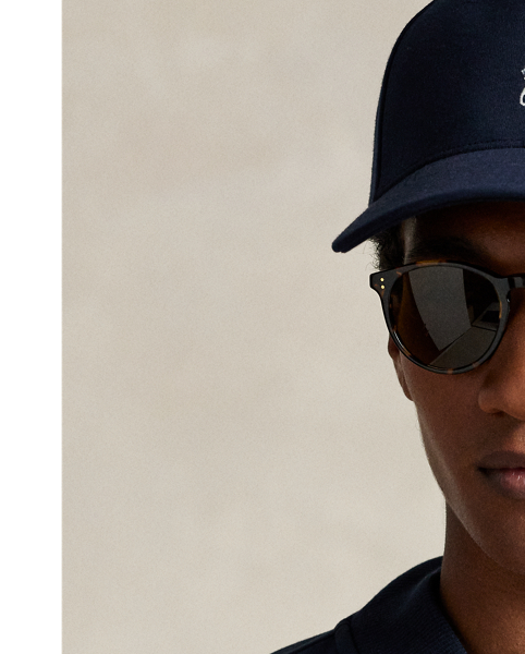 A sporty take on the classic bomber jacket, this version is cut from a smooth cotton-blend fabric and finished with our signature embroidered Pony.