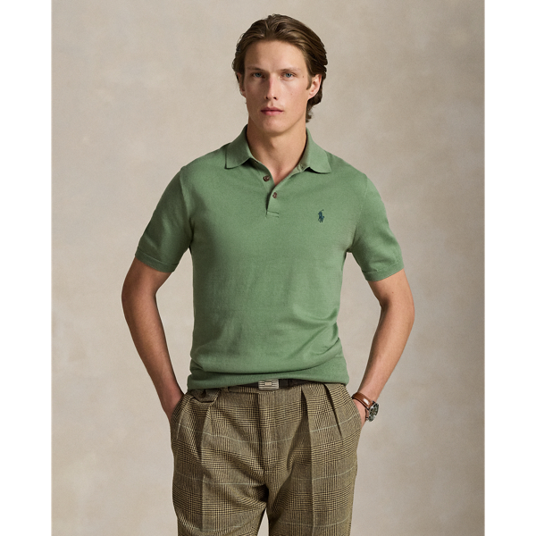 From the signature embroidered Pony to the short-sleeve silhouette, this fine-knit jumper draws inspiration from  Ralph Lauren Lauren’s iconic Polo shirt.