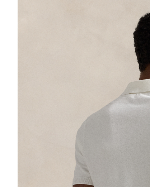 From the signature embroidered Pony to the short-sleeve silhouette, this fine-knit jumper draws inspiration from  Ralph Lauren Lauren’s iconic Polo shirt.