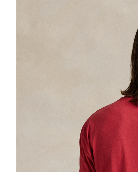 Along with our signature Pony, this cotton T-shirt features a vintage-style "Polo  Ralph Lauren Lauren" logo embroidered at the left chest.