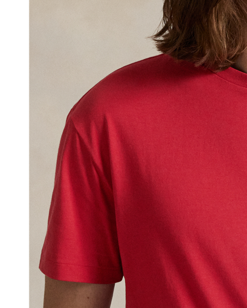 Along with our signature Pony, this cotton T-shirt features a vintage-style "Polo  Ralph Lauren Lauren" logo embroidered at the left chest.