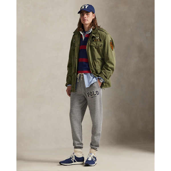 Along with our signature embroidered Pony, these cotton-blend trousers feature our Polo logo rendered in letterman-style appliqués.