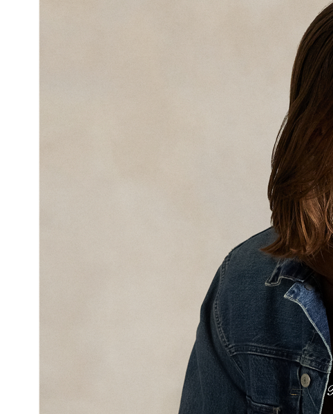 In addition to our signature Pony, this cotton-blend hoodie features our logo embroidered on the front in script letters.