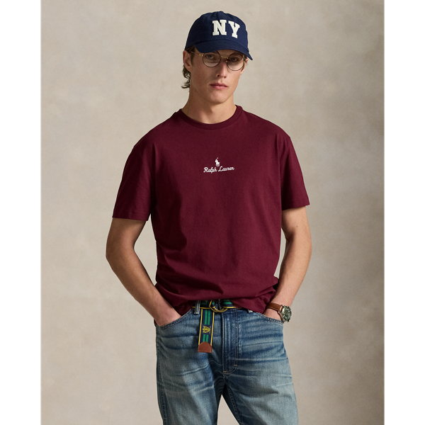 In addition to our signature Pony, this cotton T-shirt features our  Ralph Lauren Lauren logo embroidered on the front in script letters.