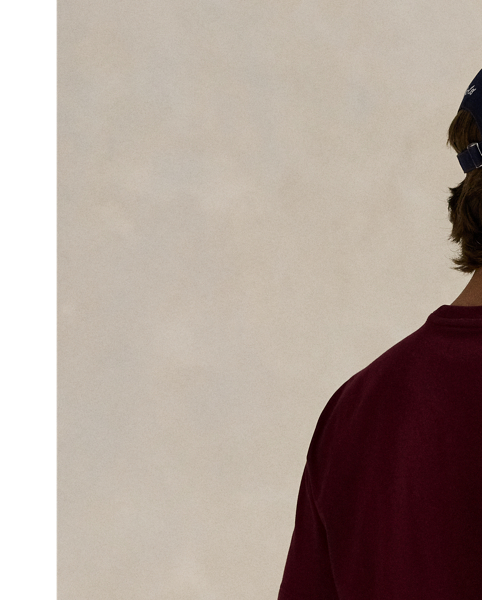 In addition to our signature Pony, this cotton T-shirt features our  Ralph Lauren Lauren logo embroidered on the front in script letters.