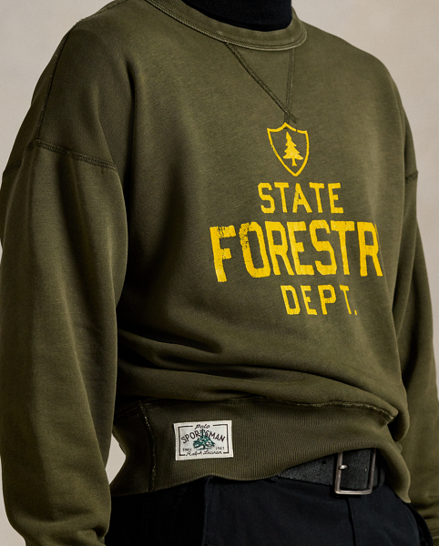 Part of the season's outdoor adventure-inspired collection, this cotton-blend sweatshirt is printed with a signature graphic and finished with our "Polo Sportsman" label. Its vintage-like fit combined with its garment-dye-and-wash process gives it a broken-in look and feel from day one.