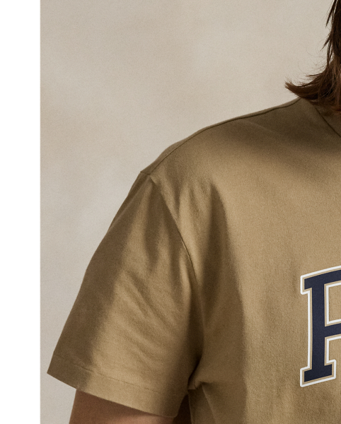 In addition to our signature embroidered Pony, this cotton T-shirt features our "Polo  Ralph Lauren Lauren" logo rendered in block letters and script.