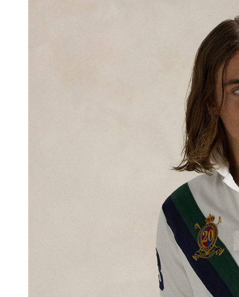 An American style standard since 1972, the Polo shirt has been imitated but never matched. Over the decades,  Ralph Lauren Lauren has reimagined his signature style in a wide array of colours and fits, yet all retain the quality and attention to detail of the iconic original. This mesh version features an equestrian-inspired crest celebrating 20 years of  Ralph Lauren Lauren's iconic Big Pony.