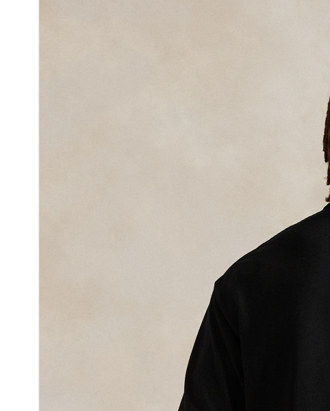 An American style standard since 1972, the Polo shirt has been imitated but never matched. Over the decades,  Ralph Lauren Lauren has reimagined his signature style in a wide array of colours and fits, yet all retain the quality and attention to detail of the iconic original. This unisex version unites two signature details from the '90s – our iconic Big Fit and our Polo Sport logo – for throwback style.