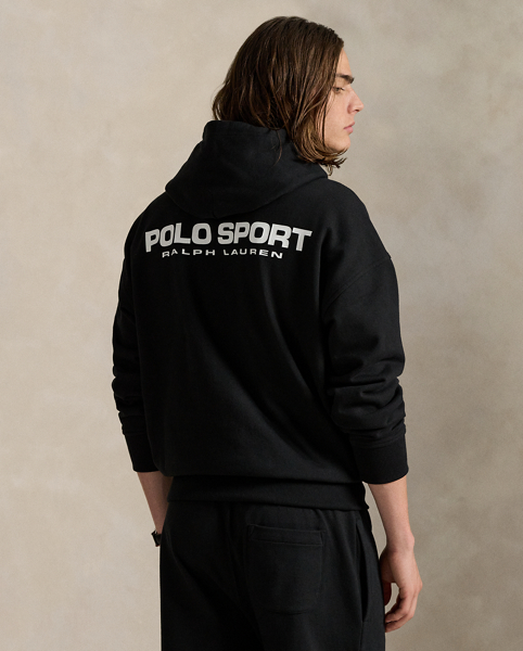 This unisex hoodie is crafted with heavyweight cotton-blend fleece and rendered in a comfortable, relaxed fit. It features two iterations of our iconic Polo Sport logo – one is embroidered at the front and the other is printed at the back.
