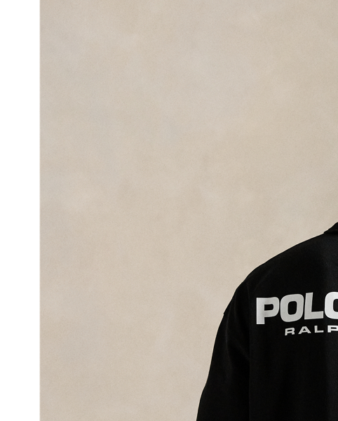 This unisex T-shirt is made with breathable cotton jersey and rendered in a comfortable, relaxed fit. At the chest and back, it features our iconic Polo Sport logo.