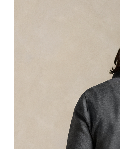 Elevate your everyday style with this cotton-blend mockneck pullover. Expertly crafted using a double-knit fabric, this versatile layering piece delivers exceptional comfort and polished style. Our iconic embroidered Pony adds a distinctive  Ralph Lauren Lauren touch.