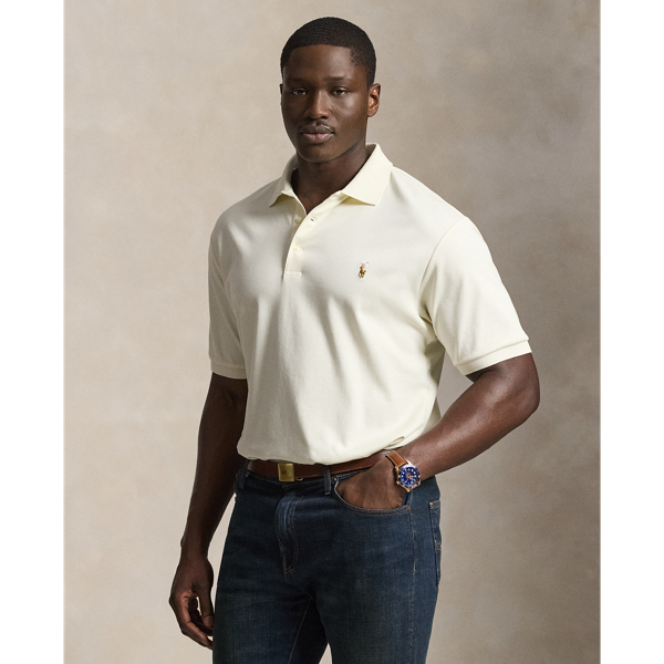 An American style standard since 1972, the Polo shirt has been imitated but never matched. Over the decades, Ralph Lauren Lauren has reimagined his signature style in a wide array of colours and fits, yet all retain the quality and attention to detail of the iconic original. This Big & Tall version is made with luxe cotton interlock that features an ultrasoft finish.