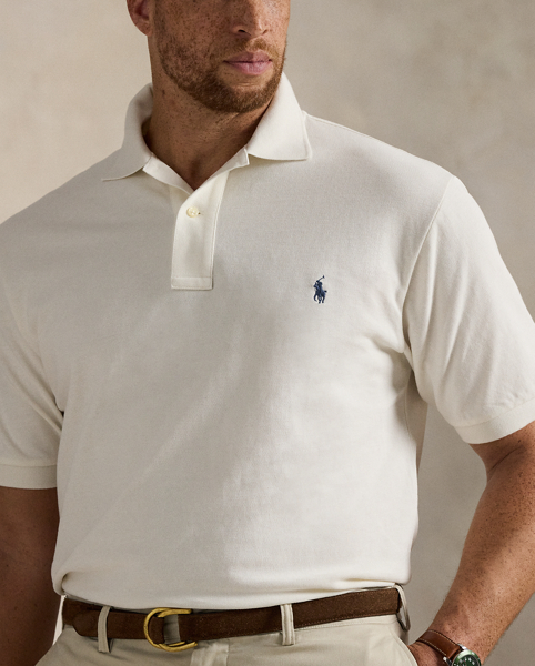An American style standard since 1972, the Polo shirt has been imitated but never matched. Over the decades, Ralph Lauren Lauren has reimagined his signature style in a wide array of colours and fits, yet all retain the quality and attention to detail of the iconic original. This Big & Tall version is made with our highly breathable cotton mesh, which offers a textured look and a soft feel.
