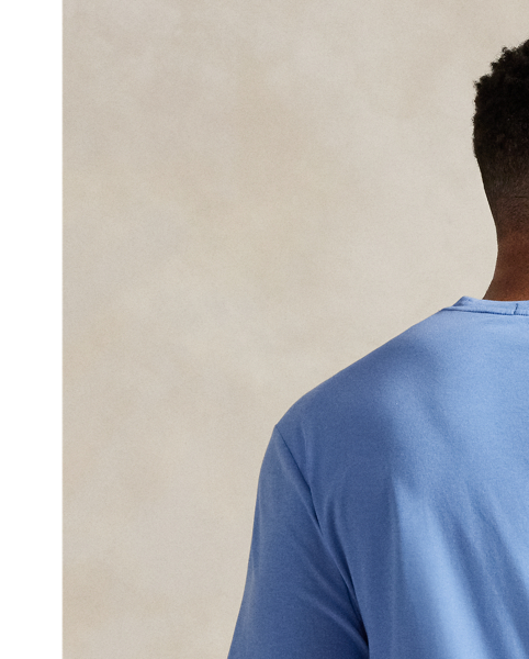 Featuring an ultra-smooth finish, this Big & Tall style is made from the same fabric as our Soft Cotton Polo shirts.