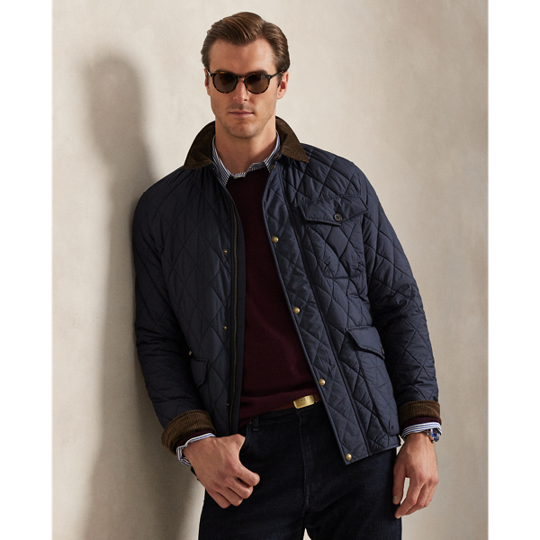 This Big & Tall jacket's water-repellent taffeta helps keep you warm, dry and comfortable.