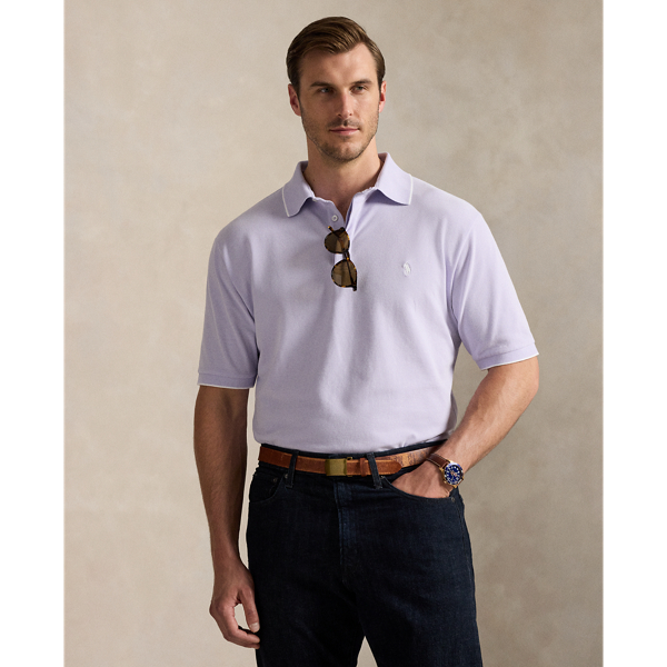 An American style standard since 1972, the Polo shirt has been imitated but never matched. Over the decades, Ralph Lauren Lauren has reimagined his signature style in a wide array of colours and fits, yet all retain the quality and attention to detail of the iconic original. This Big & Tall version includes a hint of stretch and is finished with genuine mother-of-pearl buttons.