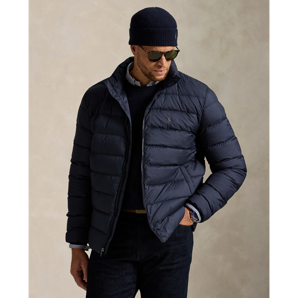 This Big & Tall jacket is crafted from a matte water-repellent fabric and insulated with 650-fill-power down. It also packs into its own pocket for on-the-go convenience.