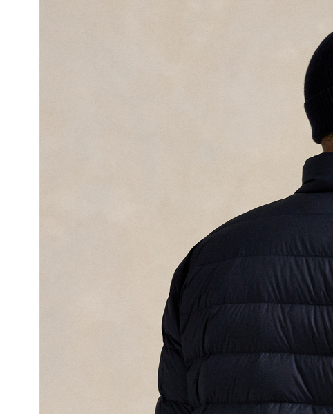 This Big & Tall jacket is crafted from a matte water-repellent fabric and insulated with 650-fill-power down. It also packs into its own pocket for on-the-go convenience.