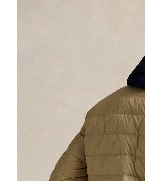 This Big & Tall jacket is crafted from a matte water-repellent fabric and insulated with 650-fill-power down. It also packs into its own pocket for on-the-go convenience.