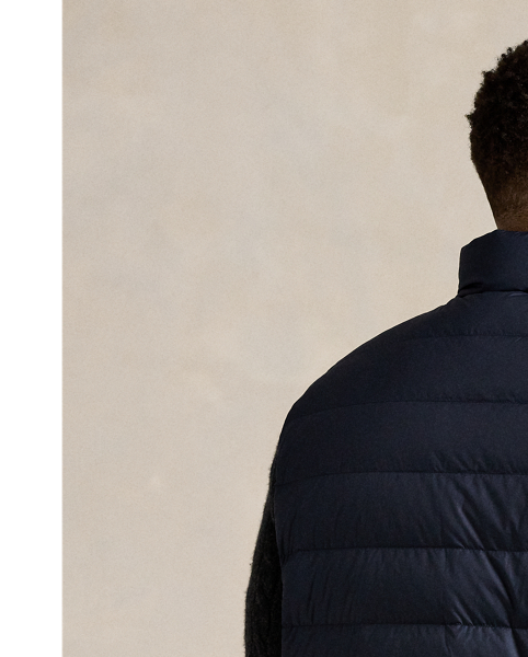 This Big & Tall gilet is crafted from a matte water-repellent fabric and insulated with 650-fill-power down. It also packs into its own pocket for on-the-go convenience.